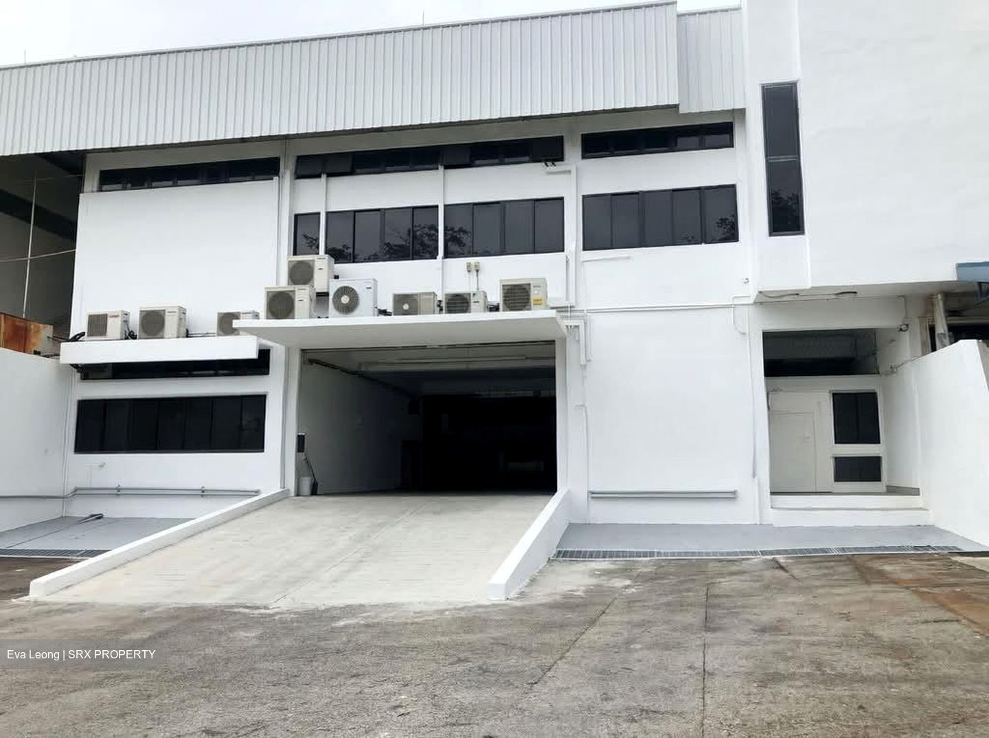 Gul Road (D22), Factory #555028961